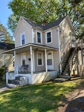 Building Photo - 109 E Ward St
