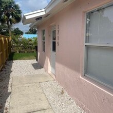 Building Photo - 1715 Wilkins Ave