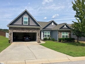 Building Photo - 233 Shale Dr