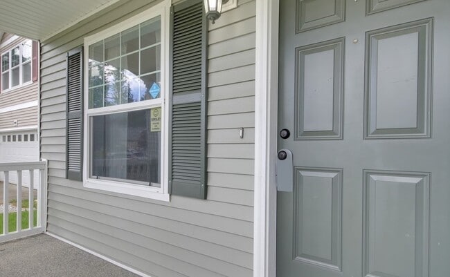 Building Photo - 20204 17th Avenue Ct E