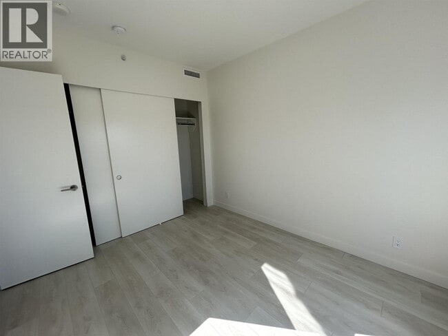Photo du bâtiment - 537-1537 Cottonwood Ave