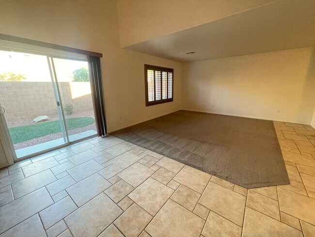 Foto del edificio - 10646 S Cactus Brush Ct