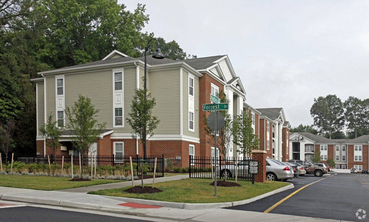 Forrest Landing Apartments - 518 Purlieu Dr Newport News, VA ...