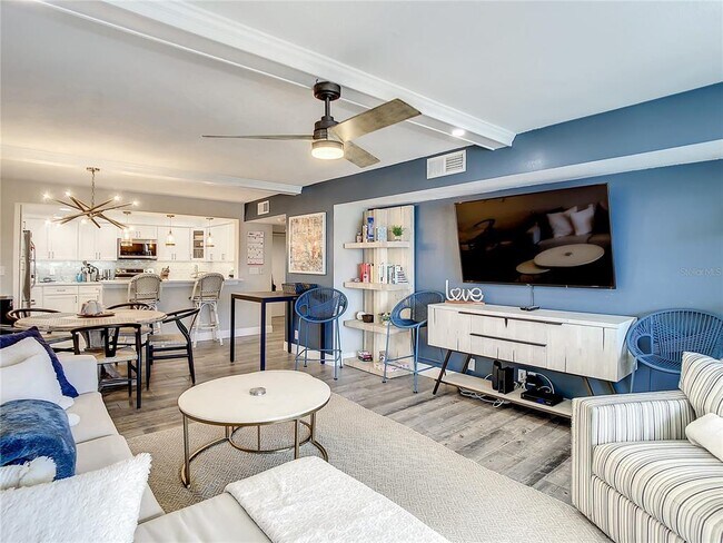 Building Photo - 1460 Gulf Blvd