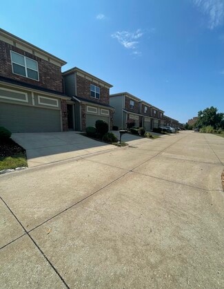 Building Photo - 5102 Chouteaus Bluff Dr