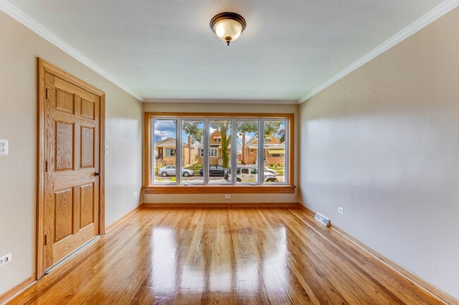 Building Photo - 5328 Latrobe Ave