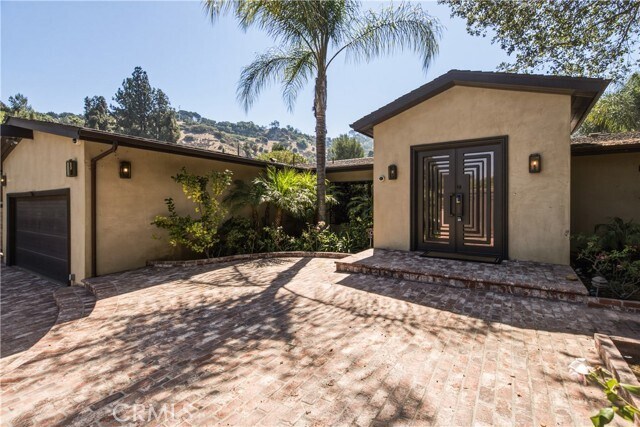 Building Photo - 3184 Dona Sarita Pl