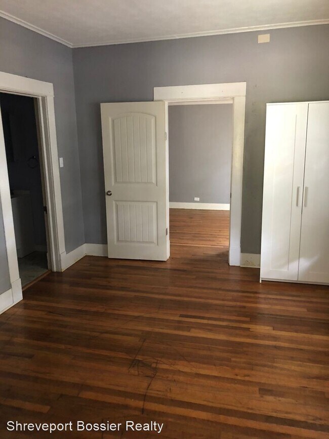 Foto del edificio - 3 br, 2 bath House - 2215 Highland Ave