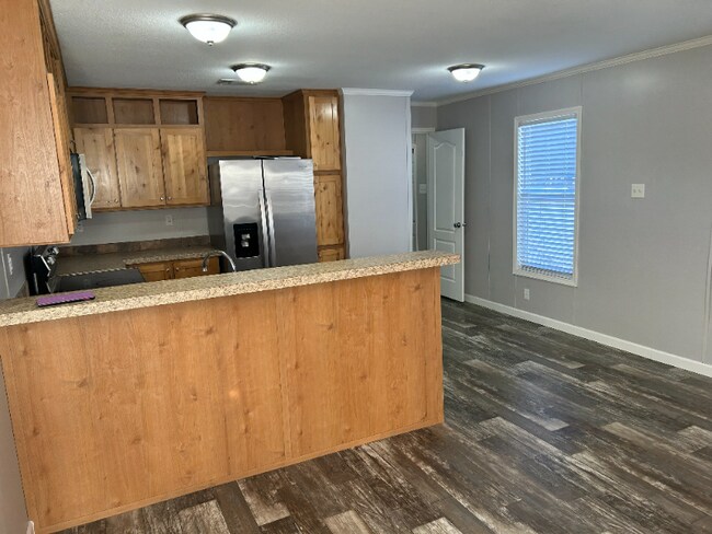 Foto del edificio - 2230 Sanchez Trl