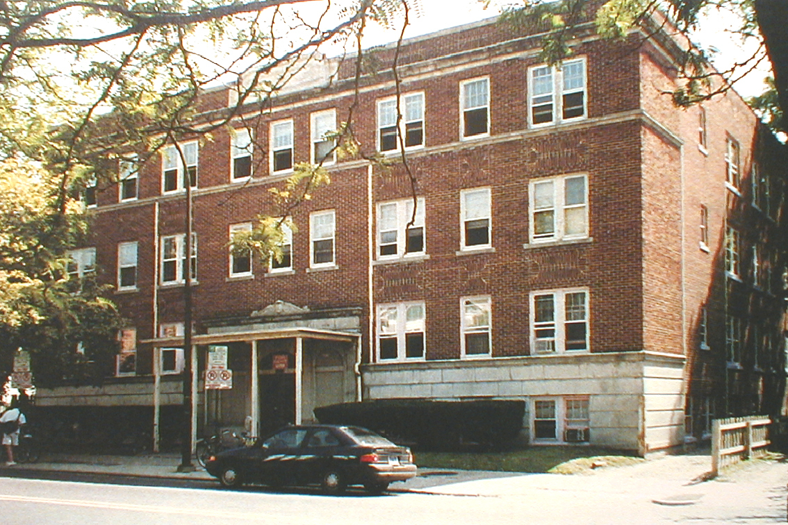 Primary Photo - 332 E William St