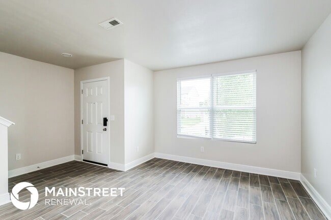 Building Photo - 12087 Parkview Trace Dr