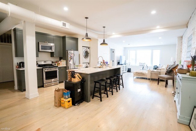 Foto del edificio - 2 br, 2 bath  - 1104 W Madison St 3N