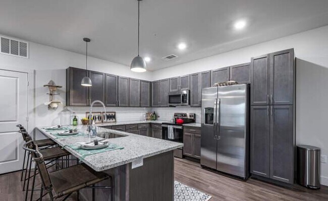 Building Photo - 2 bedroom in Fort Worth TX 76123