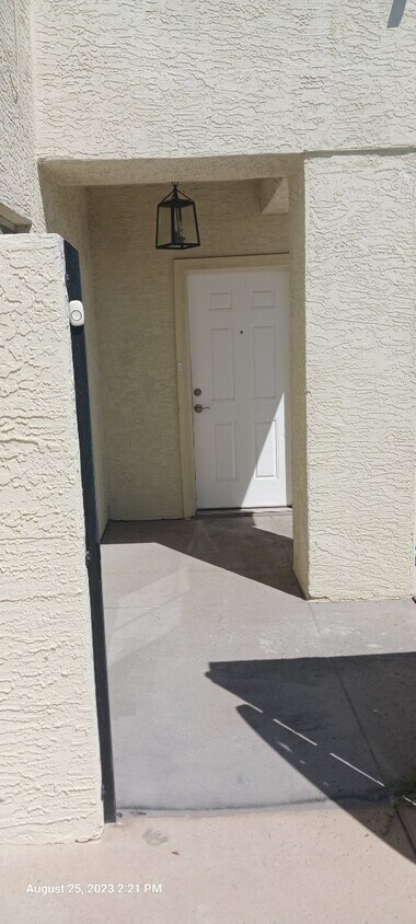 Front Entry - 10955 N 79th Ave