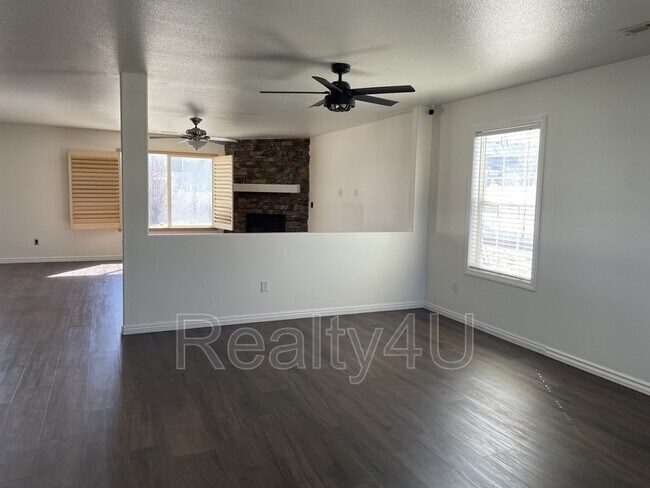 Foto del edificio - 2867 Willow Patch Rd