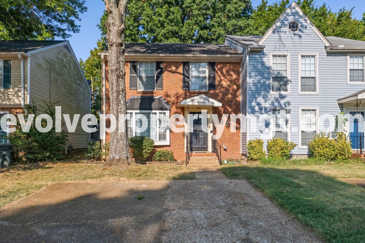 Primary Photo - 2481 Chiswood St