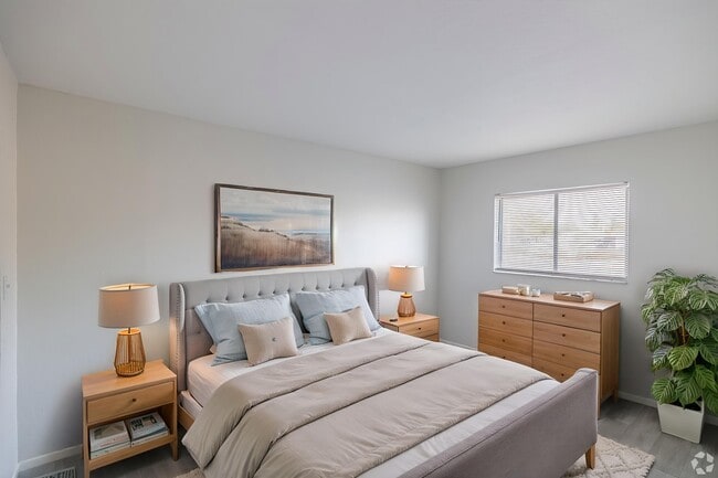 Building Photo - The Meridian at 2825