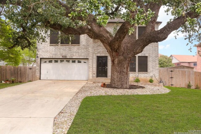 Foto del edificio - 2558 Ashley Oak Dr