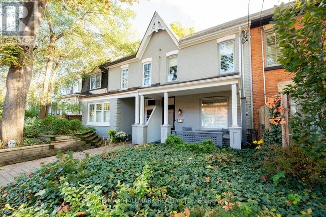 Building Photo - 239 Bain Ave