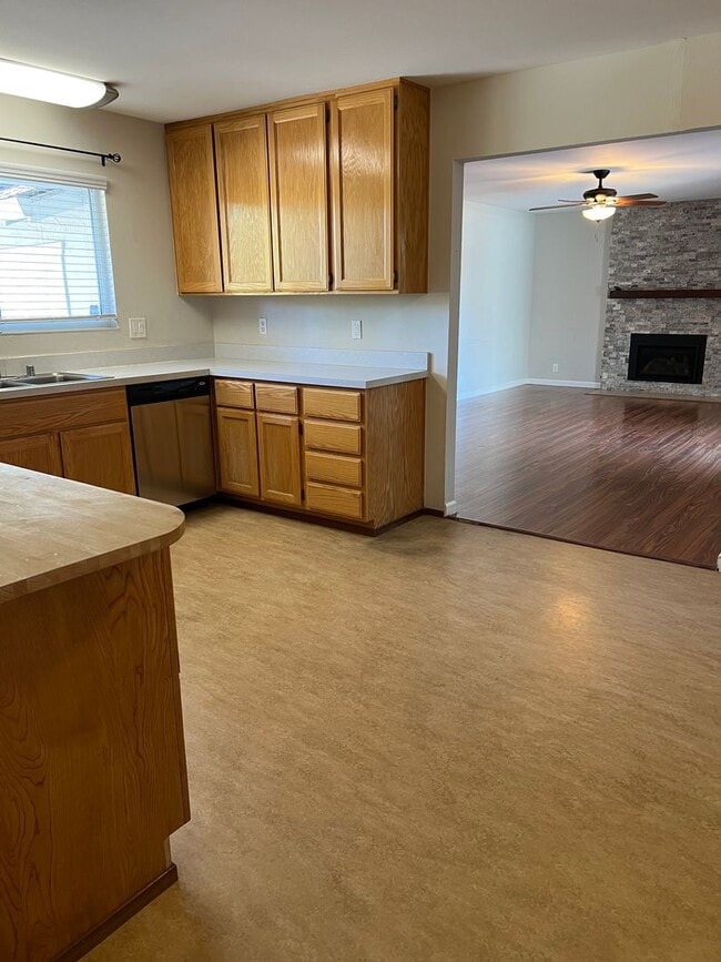 Photo - 1393 El Dorado Dr House