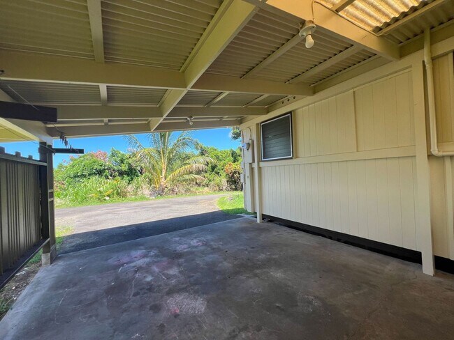 Foto del edificio - 3bd/1.5bath in the Heart of Hilo