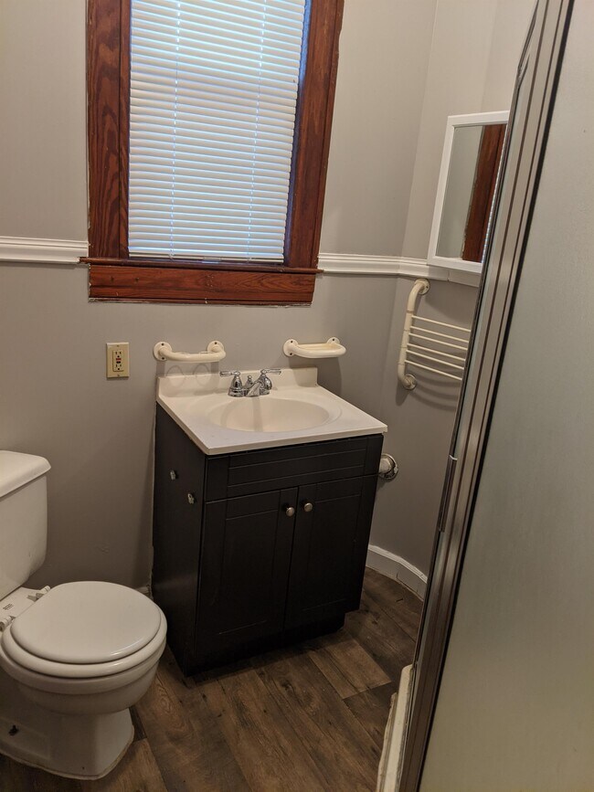 1926 Parksley Ave, Baltimore, MD 21230 House Rental in Baltimore, MD