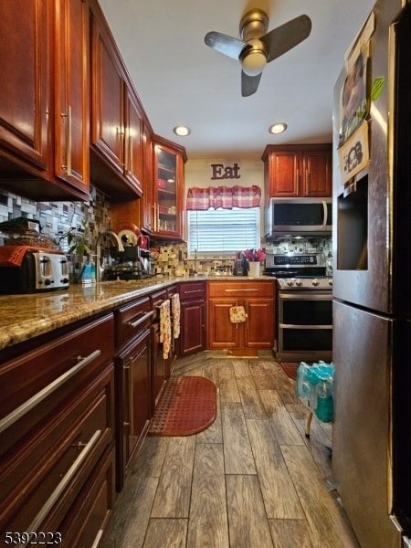 Building Photo - 100 Luttgen Pl