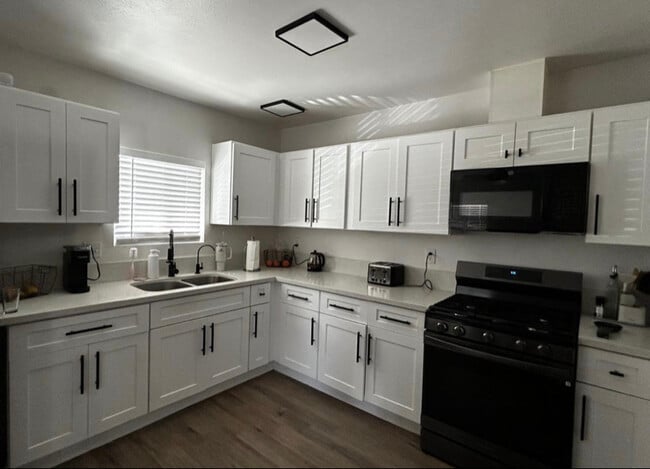 Building Photo - 1161 Pennsylvania Ave