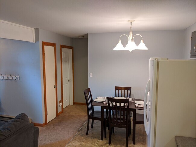 Foto del edificio - Spacious 3BR/2BA Silverthorne Condo – Prime Mountain Location