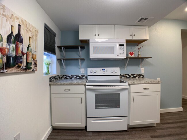 Foto del edificio - 404 N Findlay Ave