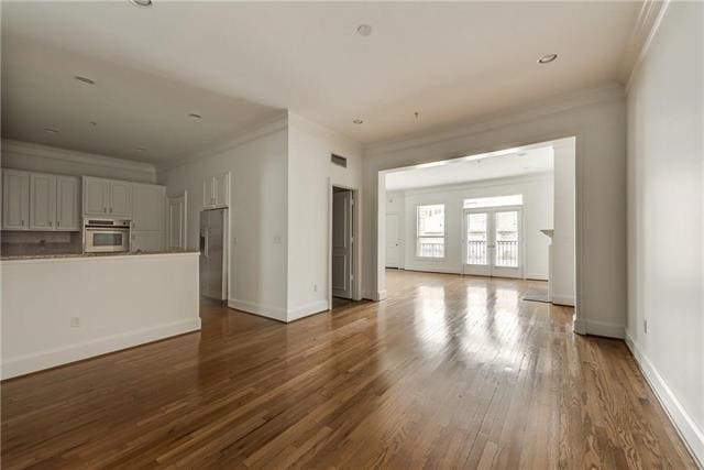 Building Photo - 2885 Woodside St