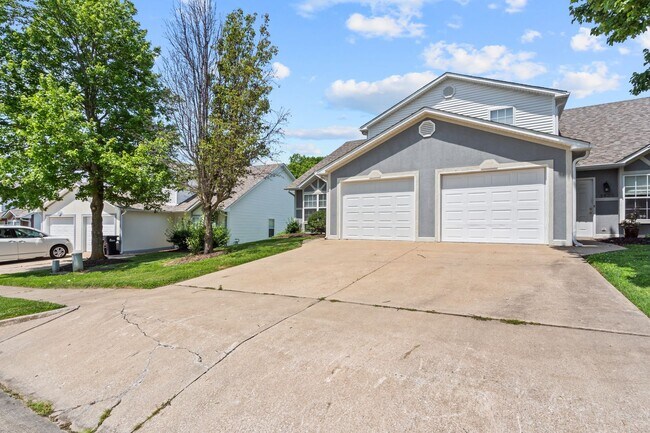 Foto del edificio - 3523-3525 Prescott Dr.