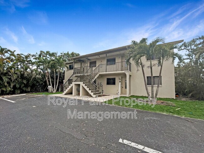 Foto del edificio - 4530 SW 10th Ave
