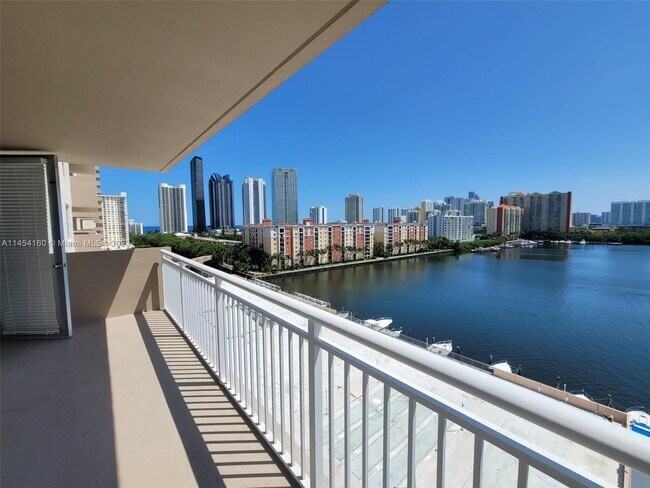 Foto del edificio - 250 174th St