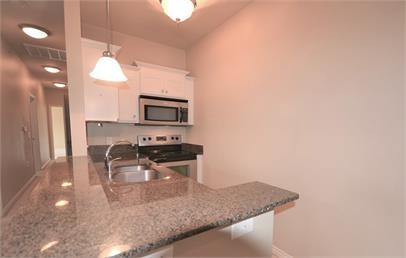 Building Photo - 1115 N Leverett Ave