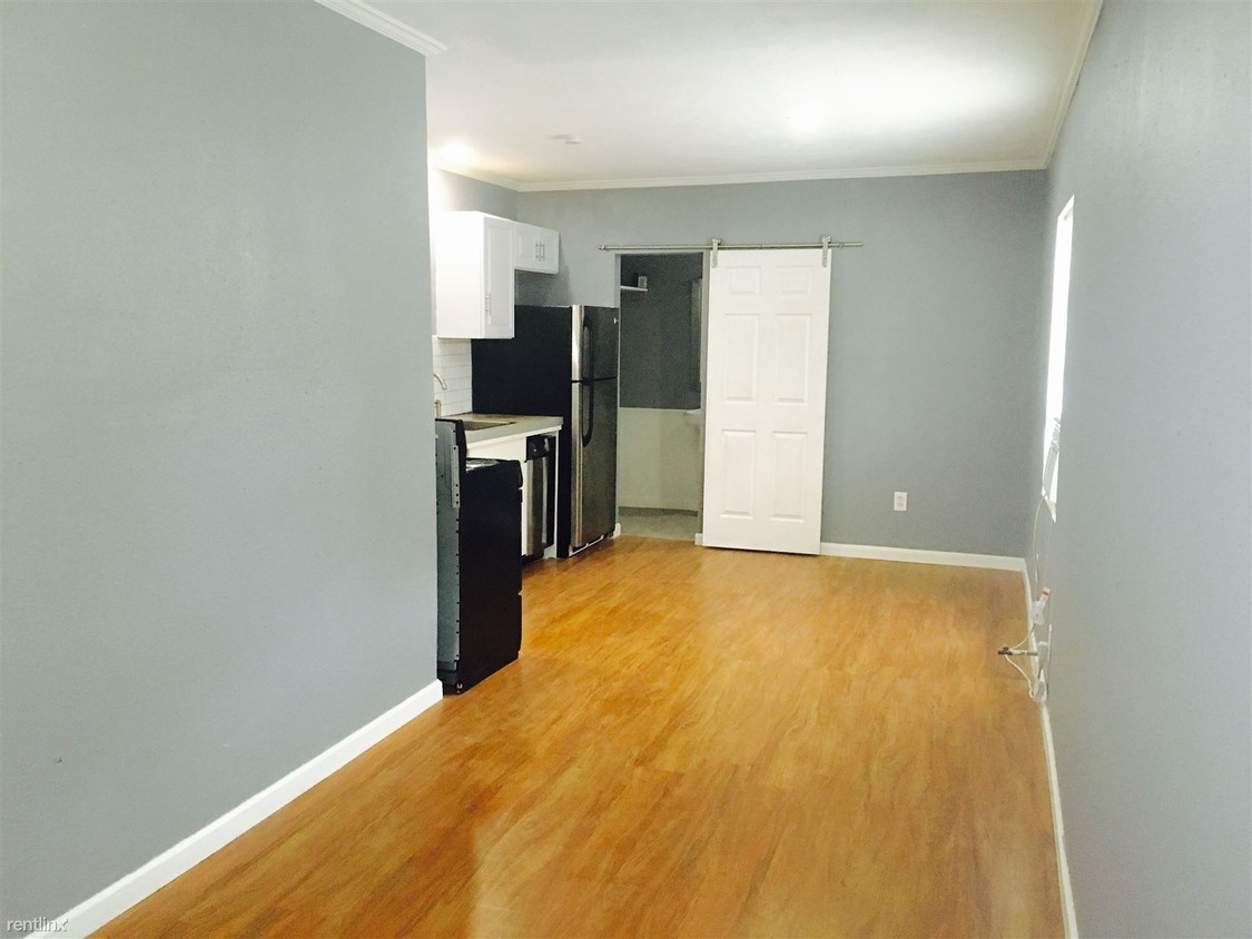 Primary Photo - 2806 1/2 Truxillo St