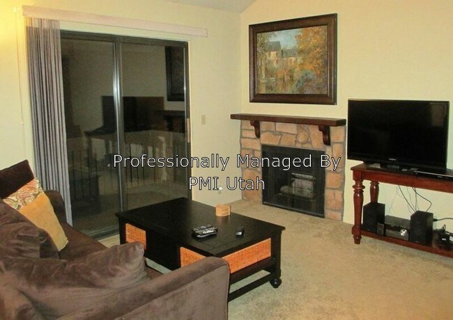 Foto del edificio - 7085 N 2200 W