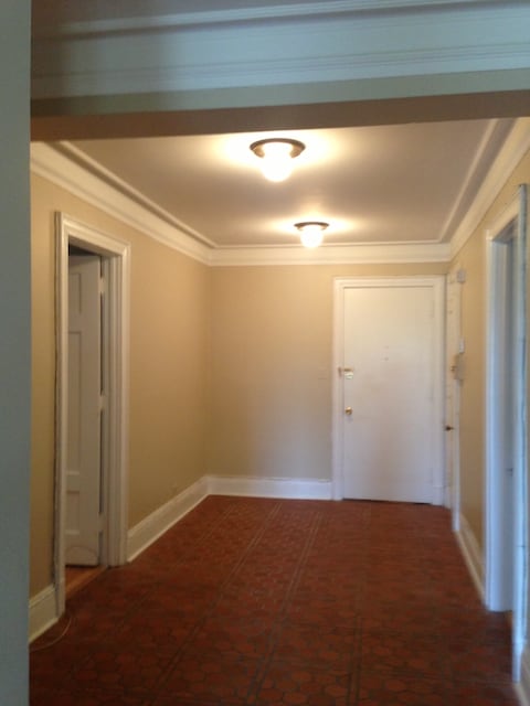 Foyer - 5300 S Shore Dr