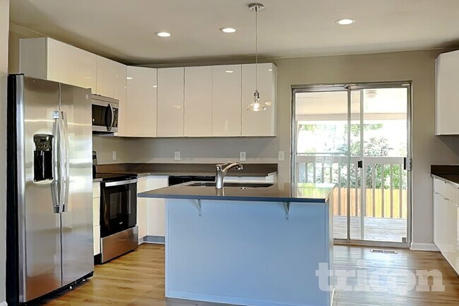 Foto del edificio - 4587 N Granby Wy