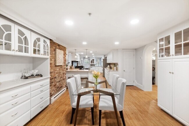 Foto del edificio - 3 Mount Vernon Sq