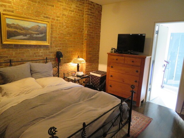 Foto del edificio - 1330 W Madison St