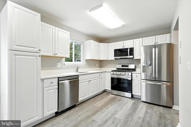 Foto del edificio - 1061 Berkley Dr