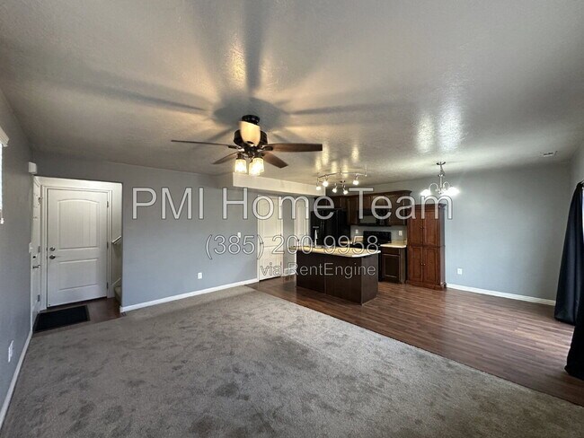 Foto del edificio - 2414 Andover St