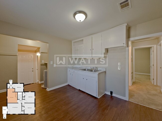 Building Photo - Basic 3 Bedroom Home in Woodlawn