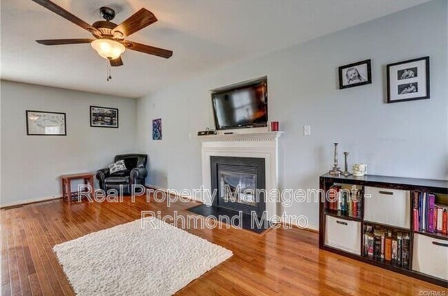 Foto del edificio - 1600 Limerick Dr