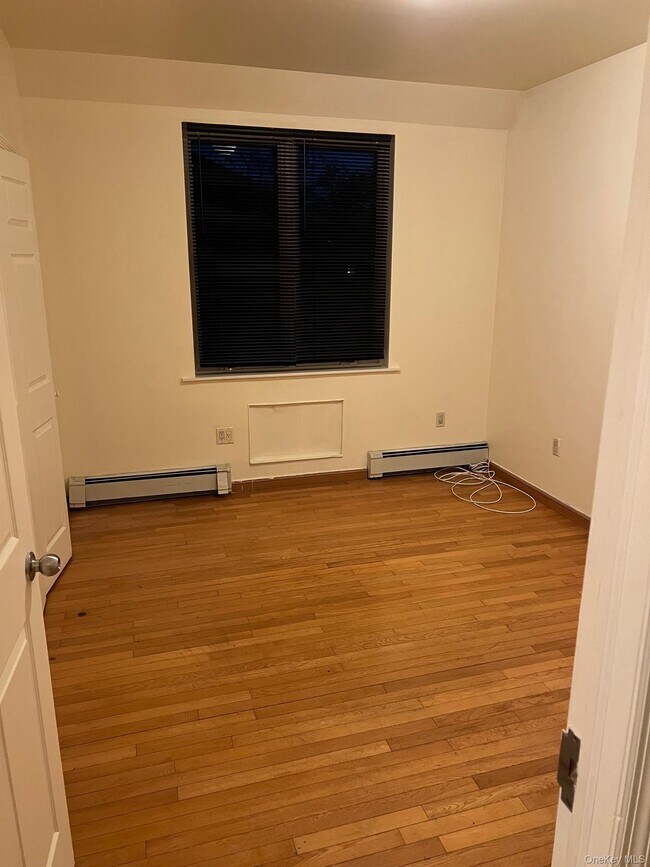 Foto del edificio - 217 Graff Ave