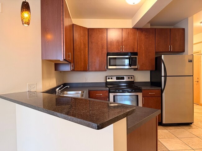 301 Kitchen - 22 Dayton