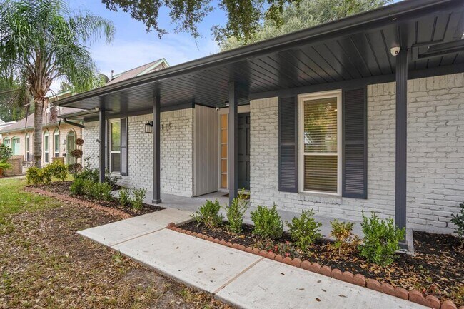 Building Photo - 8115 Langdon Ln