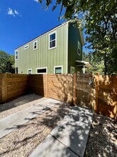 Building Photo - 6202 Palm Cir