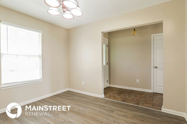 Foto del edificio - 2944 Whirlaway Ct